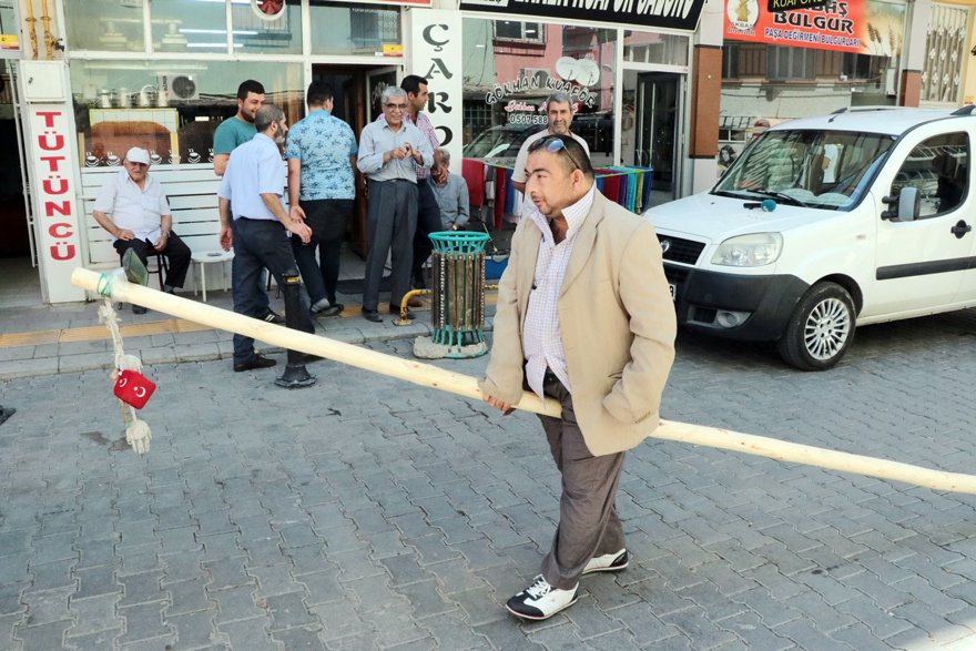 Malatya’nın sevilen yüzü #MercedesKadir hayatını kaybetti!