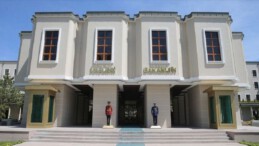 İçişleri Bakanlığı haftasonu uygulanan sokağa çıkma kısıtlamasında 12 bin 671 kişi ceza yazıldığını açıkladı