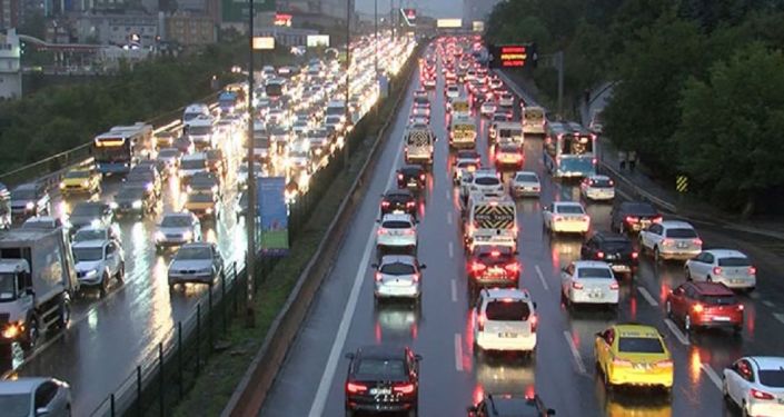 İstanbul’lular dikkat.! Bugün bu yollar trafiğe kapatılacak. 11 Kasım Çarşamba trafiğe kapanacak yollar