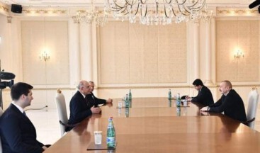 Azerbaycan Cumhurbaşkanı İlham Aliyev, MHP ve Ülkü Ocakları heyetini kabul etti