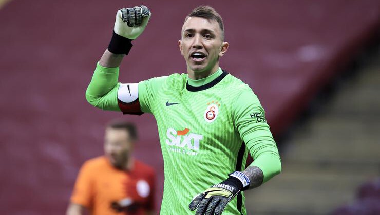 Galatasaray’dan flaş Muslera açıklaması! Sözleşmesi…