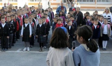 Eğitim-İş Sendikası: Andımızı her sabah öğrencilerimiz ile beraber okuyacağız
