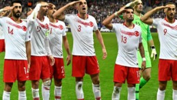 2002 Ruhu ile Euro 2020 İtalya-Türkiye maçı ile başlıyor! Başta Kaplan Saha da Aslanlar