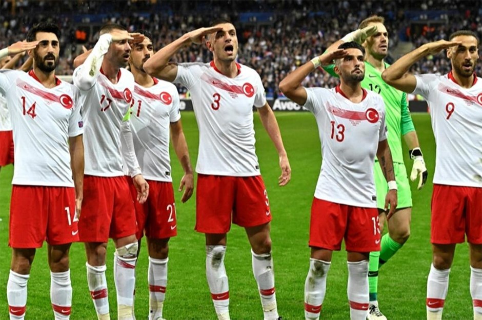 2002 Ruhu ile Euro 2020 İtalya-Türkiye maçı ile başlıyor! Başta Kaplan Saha da Aslanlar