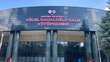 Yücel Hacaloğlu Halk Kütüphanesi açıldı