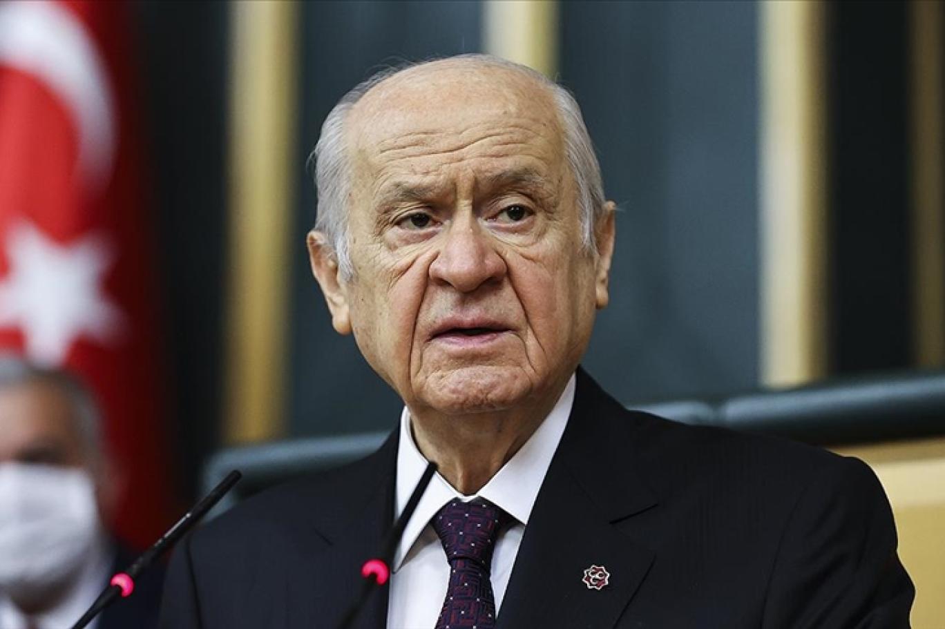 Türk’ü Türk’ten ayıracak ne bir sınır, ne bir engel, ne bir duvar, ne de bir bariyer tanımadık, tanımıyoruz, tanımayacağız!