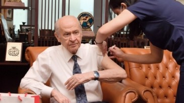Devlet Bahçeli’nin tercihi millî aşı TURKOVAC oldu