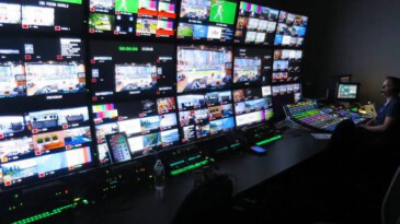 Seküler Yapı ve Hakaret-Aşağılama Alışkanlığı 