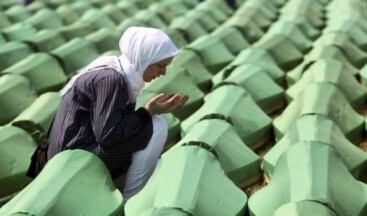 YIKILASIN SREBRENİTSA