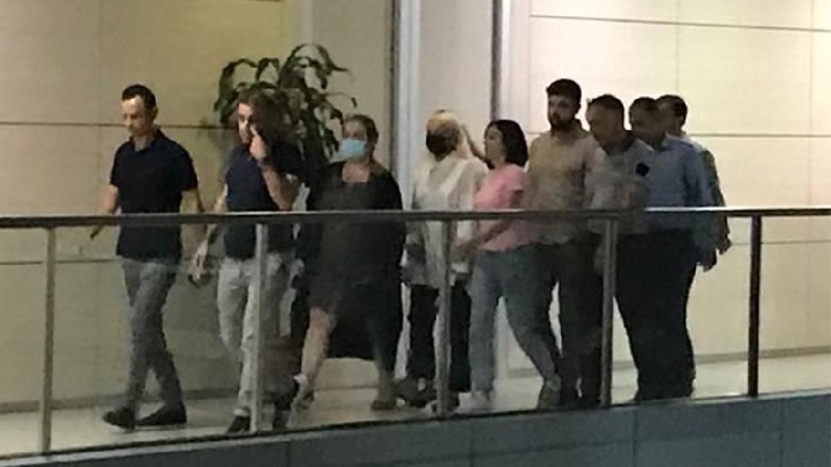 Hakaret etti kodese atıldı! Ahlâksız şarkıcı tutuklandı