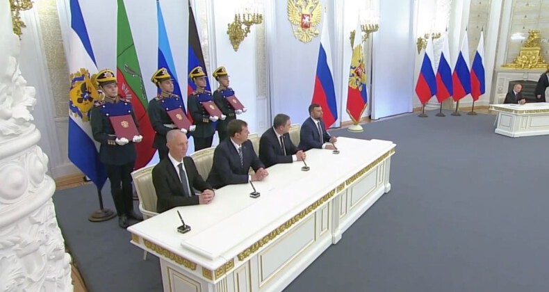 Rus emperyalizminden altın vuruş: Nükleer kartını açmak için ilhak planı devrede