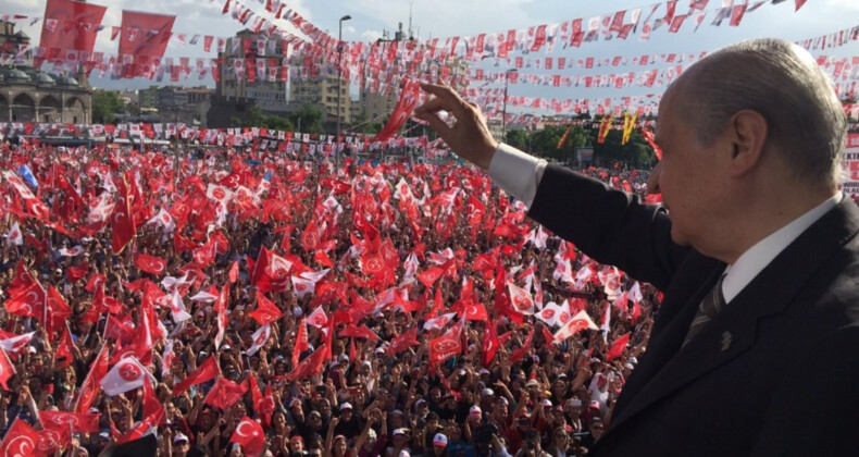 Ülkücü Hareket meydana iniyor: Devlet Bahçeli Sivas’ta