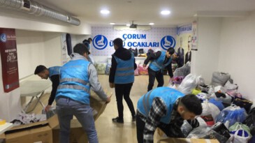 Kansa kan, emekse emek: Çorum Ülkü Ocakları Türkiye Tek Yürek #deprem