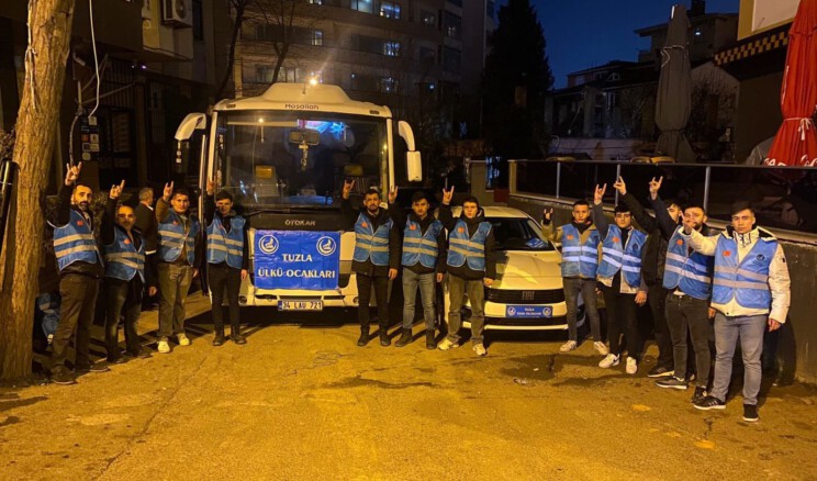 Kansa kan, emekse emek: #İstanbul Ülkü Ocakları yardımlara devam ediyor Türkiye Tek Yürek