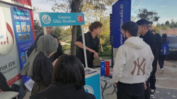 GİRESUN ÜLKÜ OCAKLARI ÜNİVERSİTELİ GENÇLERİN YANINDA!
