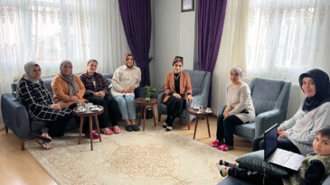 MHP Sahada: #KomşumNasılsın Kartal