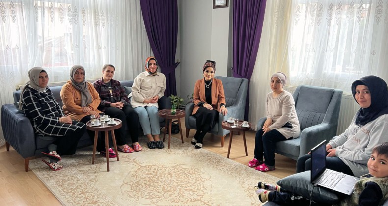 MHP Sahada: #KomşumNasılsın Kartal