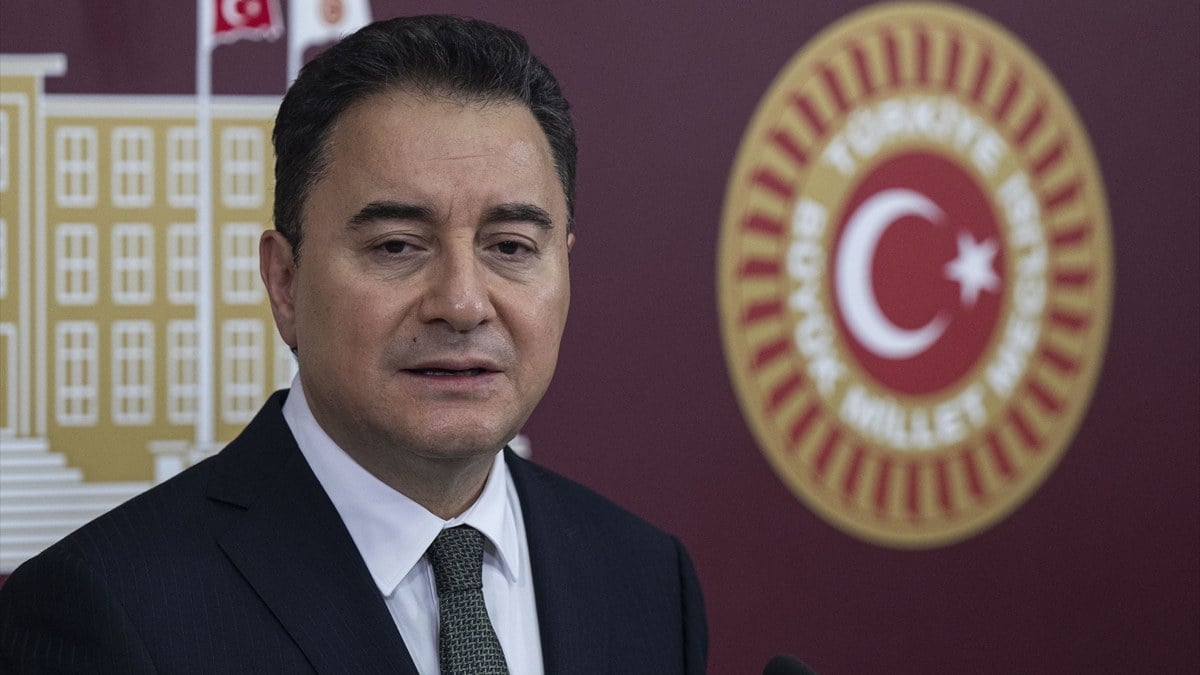 Ortaklık bitti: Dün aday gösterdiğine bugün korkak diyemezsin