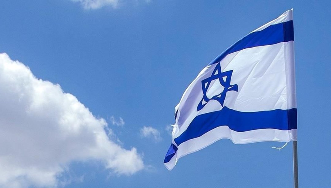 Yahudiler gizleniyor: İsraillilerden, “İsrail ve Yahudi sembollerini açıkça göstermekten kaçınmaları” istendi.