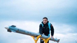 Türk havacılığının altın çağı: Süpersonik Füze Atış Testi TAM İSABET