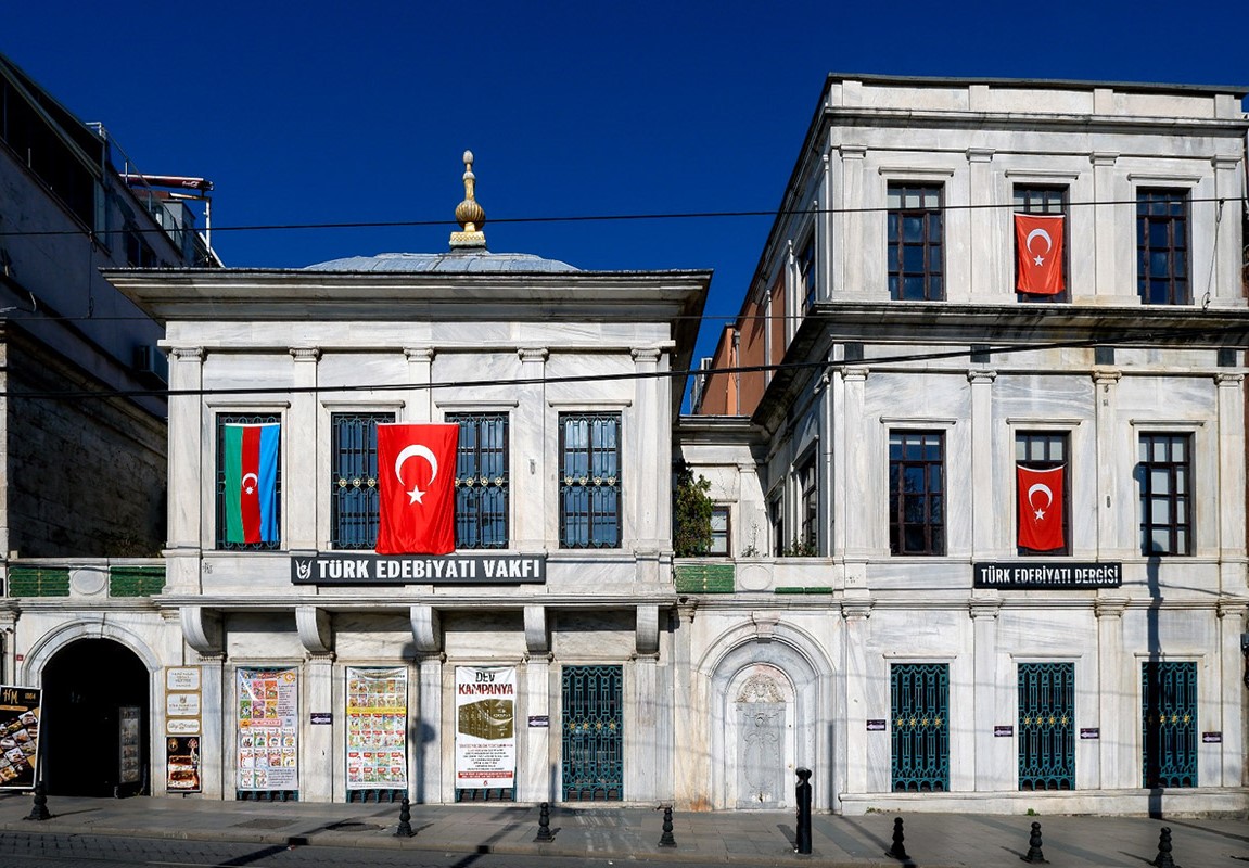 TÜRK EDEBİYATI VAKFI’NDA YAZI, EDİTÖRLÜK VE MEDYA KURSU’NUN MEZUNİYET TÖRENİ