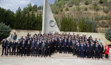 ÜLKÜ OCAKLARI İL OCAK BAŞKANLARI EĞİTİM PROGRAMI TAMAMLANDI