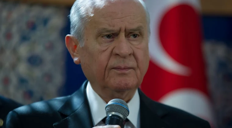 Türk milletini yok etmeye çalışanların ensesinde bozkurtun nefesini hissettirmeye yeminliyiz