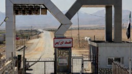 Suriye gümrük kapılarını kapatıyor