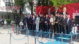 MHP ÇANKAYA İLÇE’DE BAYRAK ÖZDEMİR’DE